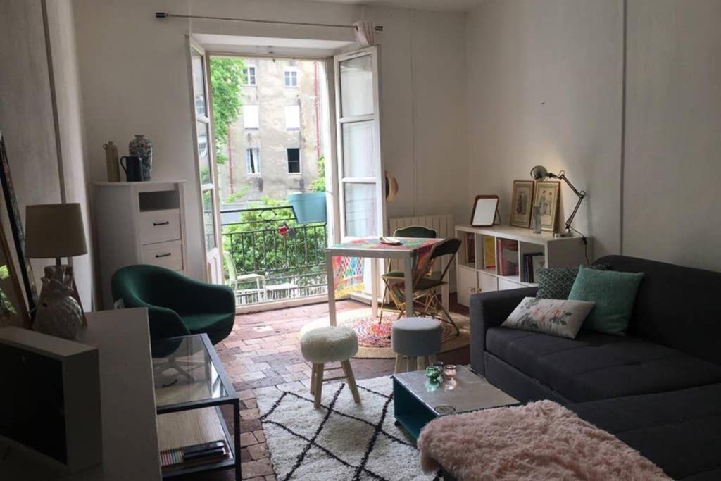 Appartement plein centre Nantes Extérieur photo